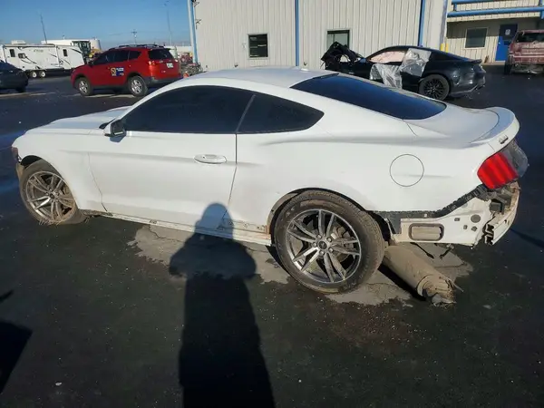 1FA6P8TH3H5282810 2017 FORD MUSTANG - Image 2