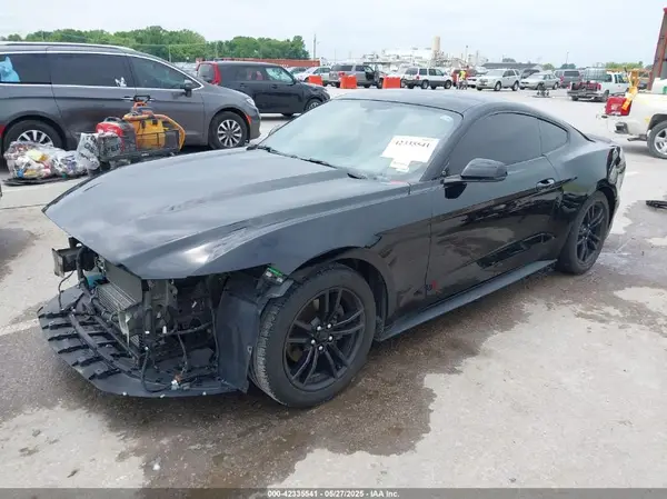 1FA6P8TH3H5303638 2017 FORD MUSTANG - Image 2