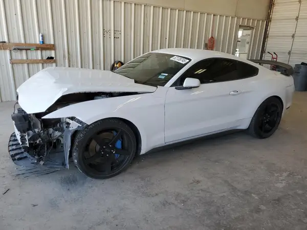 1FA6P8TH3H5333285 2017 FORD MUSTANG - Image 1