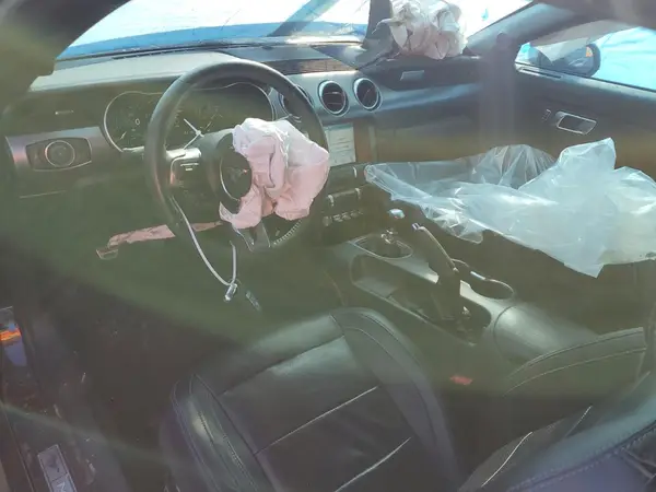 1FA6P8TH3J5106023 2018 FORD MUSTANG - Image 8