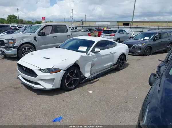 1FA6P8TH3J5126630 2018 FORD MUSTANG - Image 2