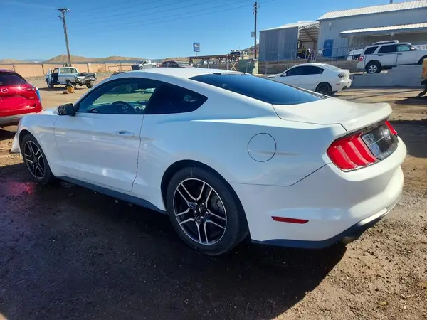 1FA6P8TH3J5126756 2018 FORD MUSTANG - Image 2