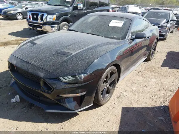 1FA6P8TH3J5135215 2018 FORD MUSTANG - Image 2