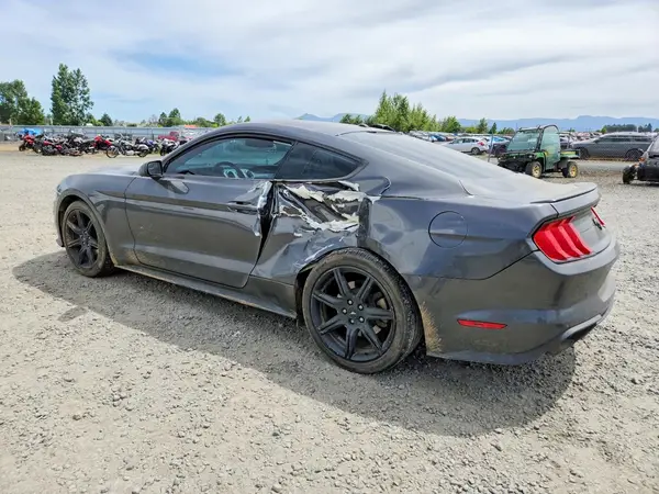 1FA6P8TH3J5163726 2018 FORD MUSTANG - Image 2