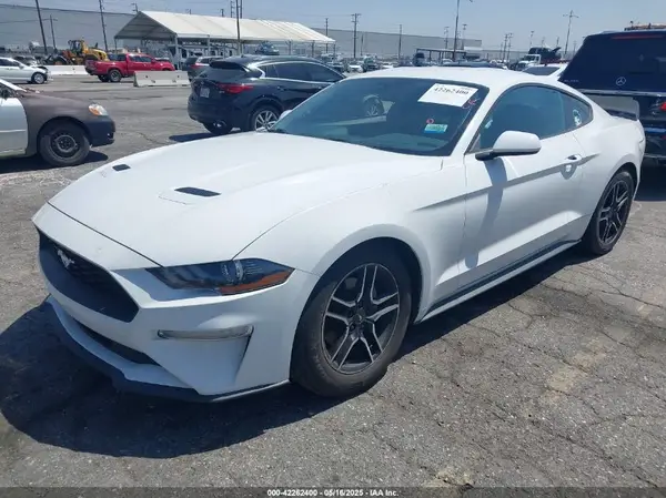 1FA6P8TH3J5165928 2018 FORD MUSTANG - Image 2