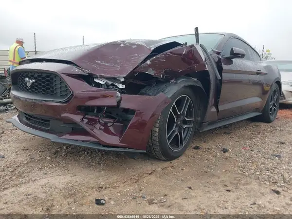 1FA6P8TH3J5170630 2018 FORD MUSTANG - Image 2