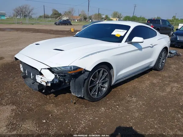 1FA6P8TH3J5175780 2018 FORD MUSTANG - Image 2