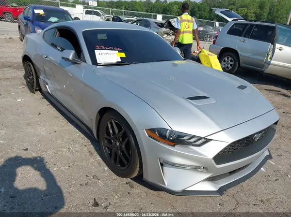 1FA6P8TH3J5182552 2018 FORD MUSTANG - Image 1
