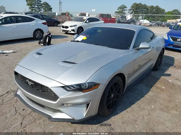 1FA6P8TH3J5182552 2018 FORD MUSTANG - Image 2