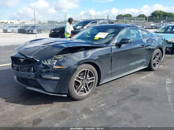 1FA6P8TH3J5185564 2018 FORD MUSTANG - Image 2