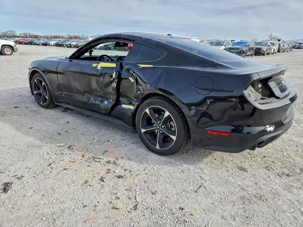 1FA6P8TH3K5112051 2019 FORD MUSTANG - Image 2