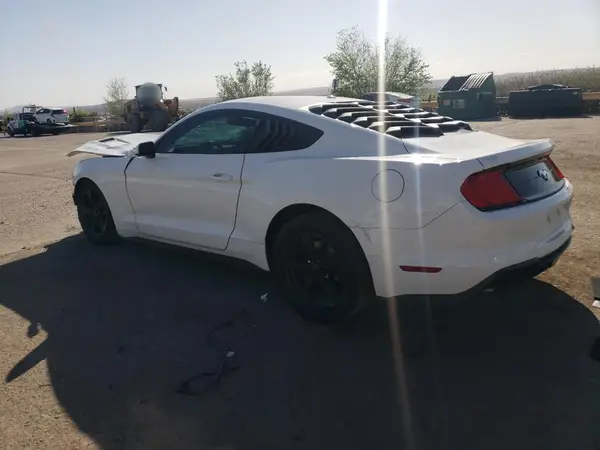 1FA6P8TH3L5101052 2020 FORD MUSTANG - Image 2