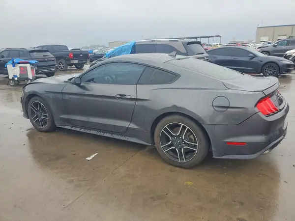 1FA6P8TH3L5136075 2020 FORD MUSTANG - Image 2