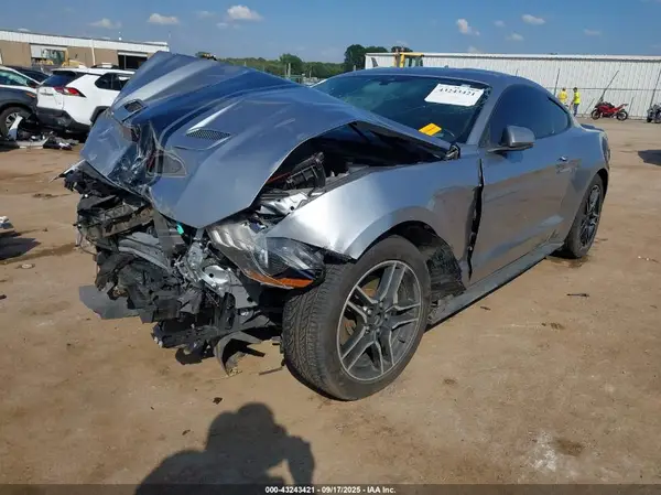 1FA6P8TH3L5178973 2020 FORD MUSTANG - Image 2