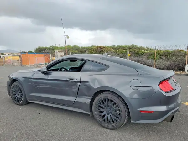1FA6P8TH3L5184188 2020 FORD MUSTANG - Image 2