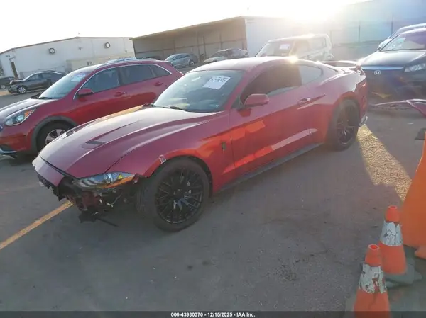 1FA6P8TH3L5185521 2020 FORD MUSTANG - Image 2