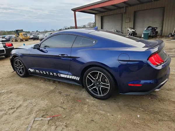 1FA6P8TH3L5185857 2020 FORD MUSTANG - Image 2