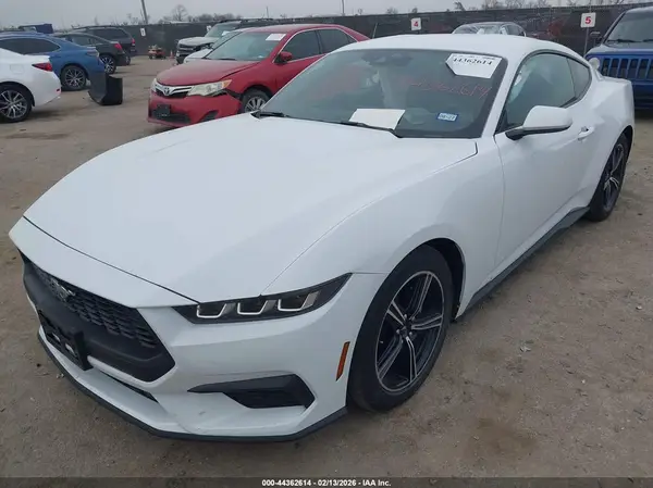 1FA6P8TH3S5101776 2025 FORD MUSTANG - Image 2