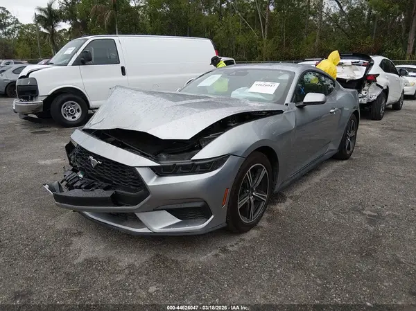 1FA6P8TH3S5118061 2025 FORD MUSTANG - Image 2