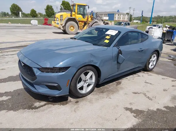 1FA6P8TH3T5104792 2026 FORD MUSTANG - Image 2