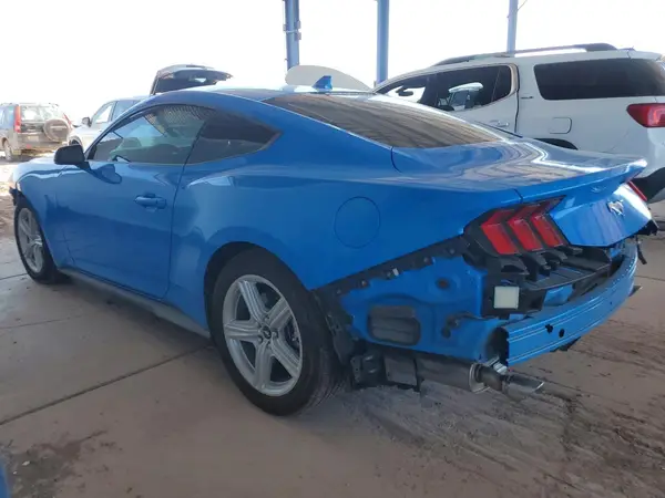 1FA6P8TH3T5108793 2026 FORD MUSTANG - Image 2