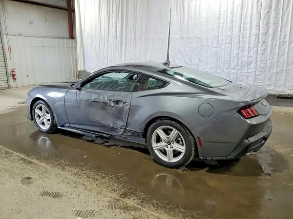 1FA6P8TH3T5109359 2026 FORD MUSTANG - Image 2