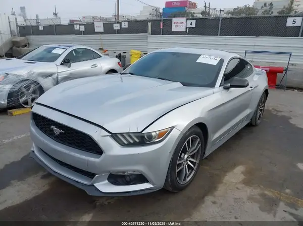 1FA6P8TH4G5275105 2016 FORD MUSTANG - Image 2