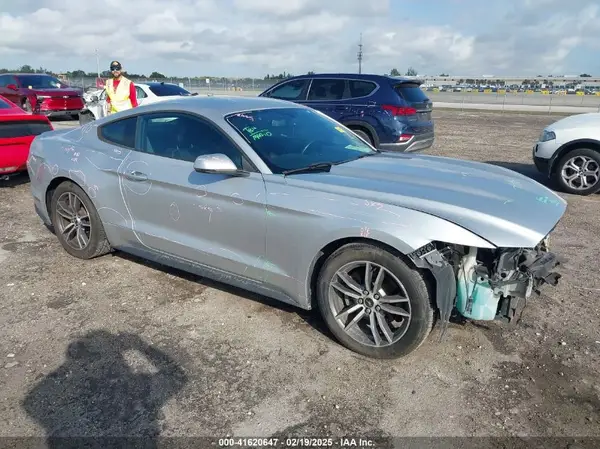 1FA6P8TH4G5281678 2016 FORD MUSTANG - Image 1