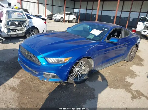 1FA6P8TH4H5323025 2017 FORD MUSTANG - Image 2
