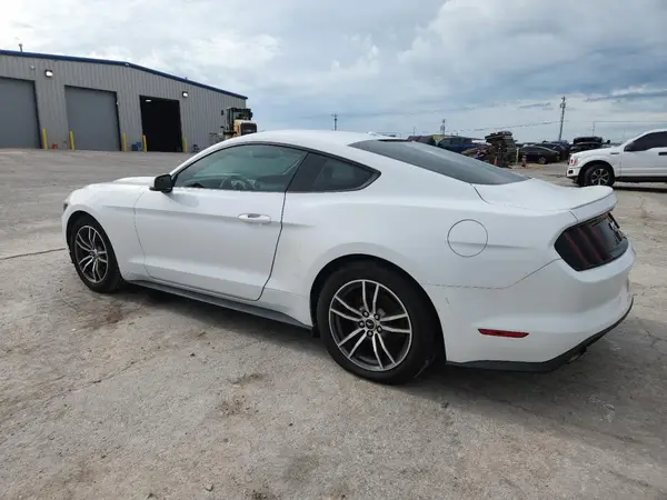 1FA6P8TH4H5331335 2017 FORD MUSTANG - Image 2