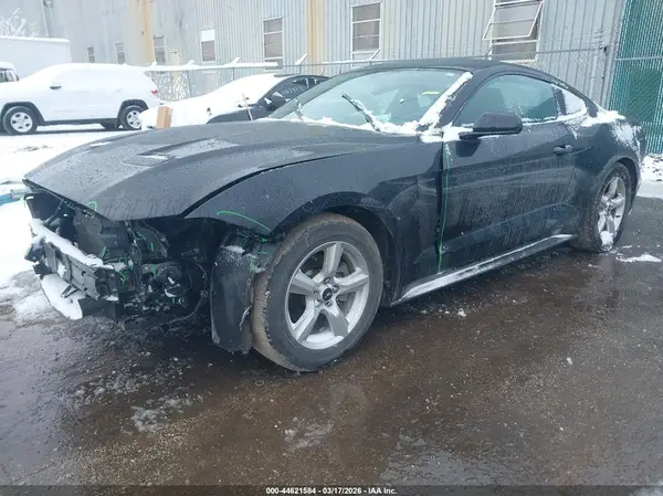 1FA6P8TH4J5104233 2018 FORD MUSTANG - Image 2