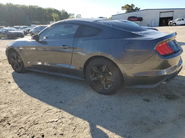 1FA6P8TH4J5104975 2018 FORD MUSTANG - Image 2