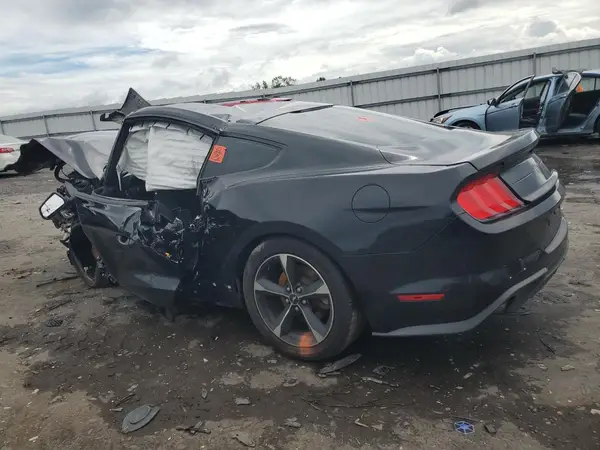 1FA6P8TH4J5116317 2018 FORD MUSTANG - Image 2