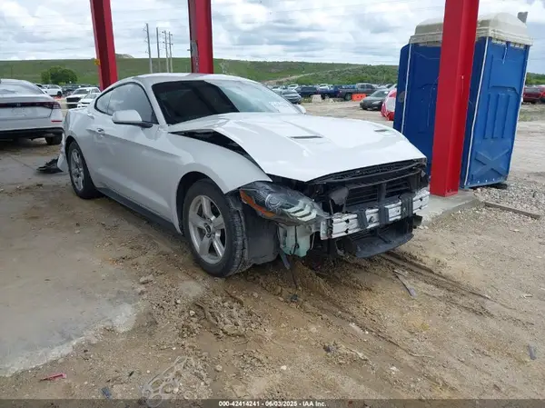 1FA6P8TH4J5165145 2018 FORD MUSTANG - Image 1