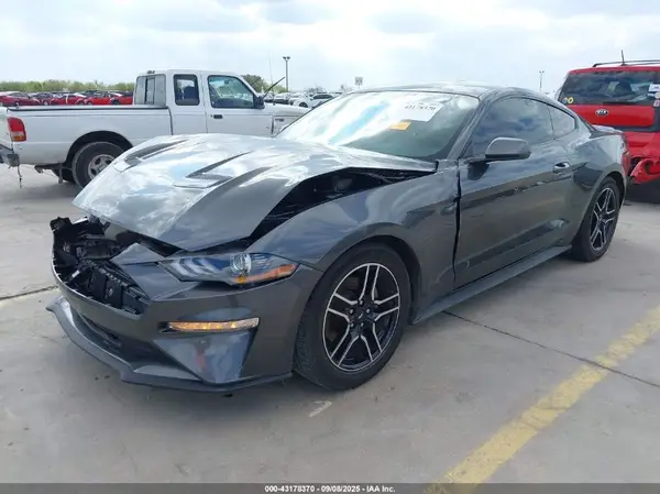 1FA6P8TH4L5108592 2020 FORD MUSTANG - Image 2