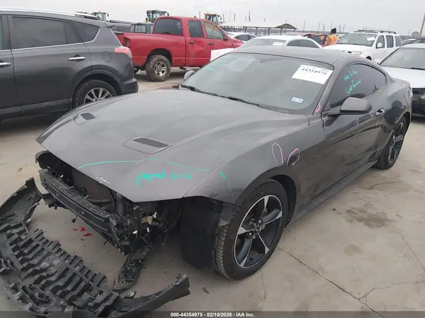 1FA6P8TH4L5129992 2020 FORD MUSTANG - Image 2