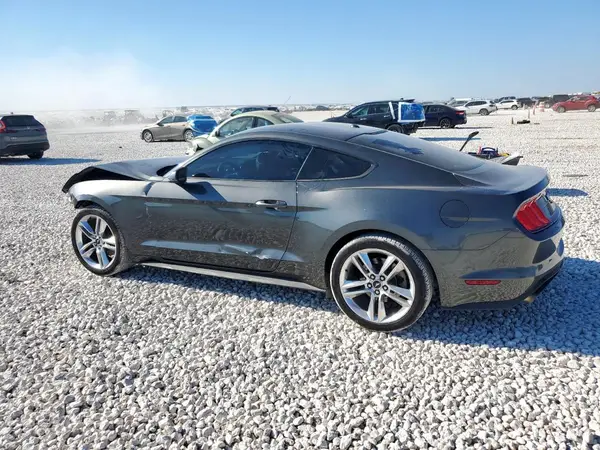 1FA6P8TH4L5133735 2020 FORD MUSTANG - Image 2
