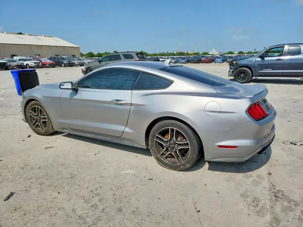 1FA6P8TH4L5138630 2020 FORD MUSTANG - Image 2