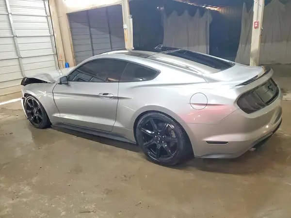 1FA6P8TH4L5153595 2020 FORD MUSTANG - Image 2