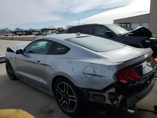 1FA6P8TH4N5106988 2022 FORD MUSTANG - Image 2