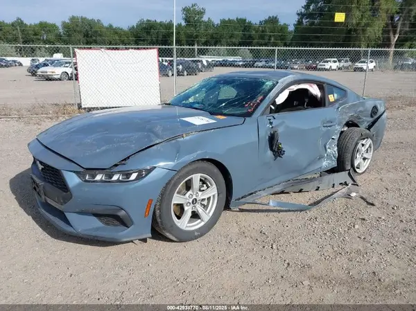 1FA6P8TH4R5105958 2024 FORD MUSTANG - Image 2
