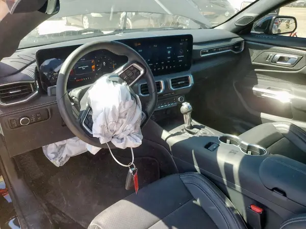 1FA6P8TH4S5109174 2025 FORD MUSTANG - Image 8