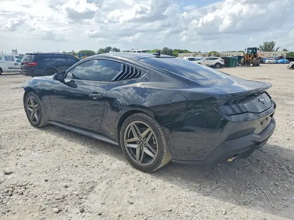 1FA6P8TH4S5116657 2025 FORD MUSTANG - Image 2