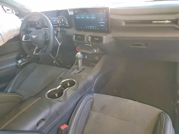 1FA6P8TH4S5117386 2025 FORD MUSTANG - Image 8