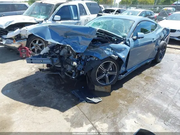 1FA6P8TH4S5120255 2025 FORD MUSTANG - Image 2