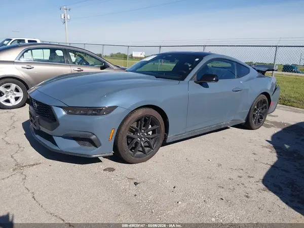 1FA6P8TH4S5121583 2025 FORD MUSTANG - Image 2