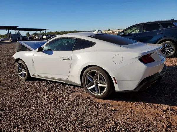 1FA6P8TH4S5125648 2025 FORD MUSTANG - Image 2