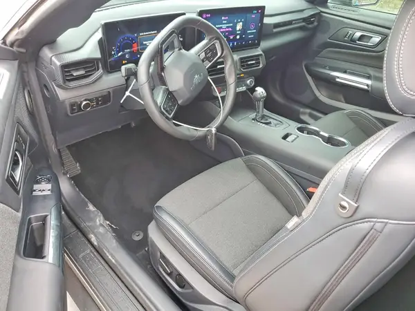 1FA6P8TH4S5129330 2025 FORD MUSTANG - Image 8