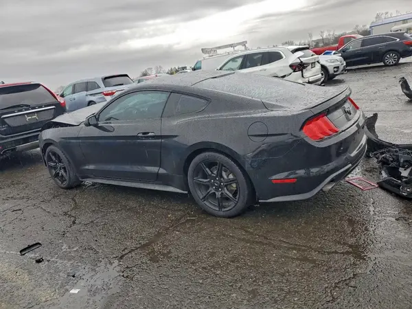 1FA6P8TH5J5112079 2018 FORD MUSTANG - Image 2