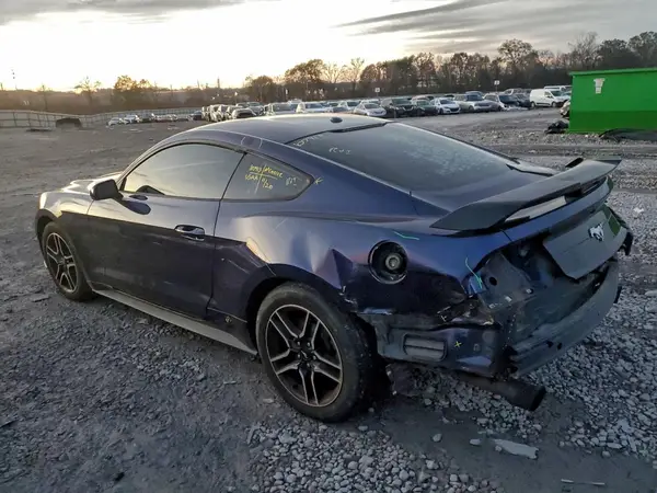 1FA6P8TH5J5137421 2018 FORD MUSTANG - Image 2